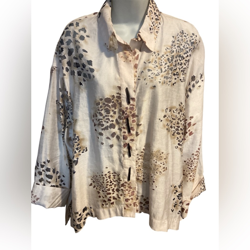 Courtney Washington Women's Large Blouse Linen Blend Animal Print MSRP $168